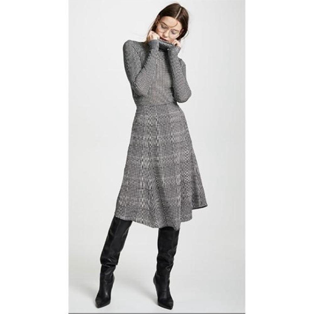 Club Monaco Julie Herringbone Wool Turtleneck Top Lightweight Slim Womens Sz XL
